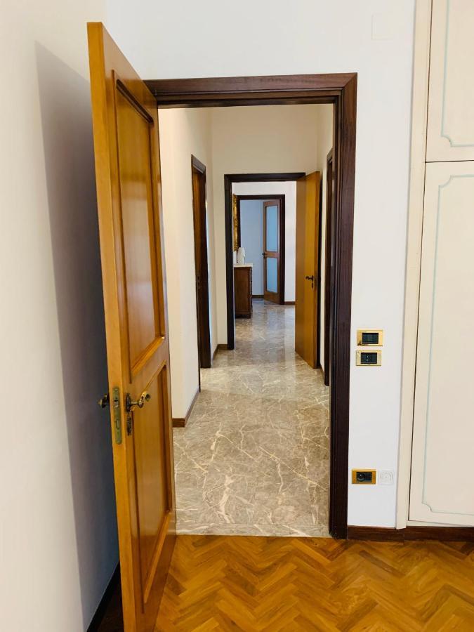 Spazioso Appartamento In Centro Citta San Benedetto del Tronto Zewnętrze zdjęcie