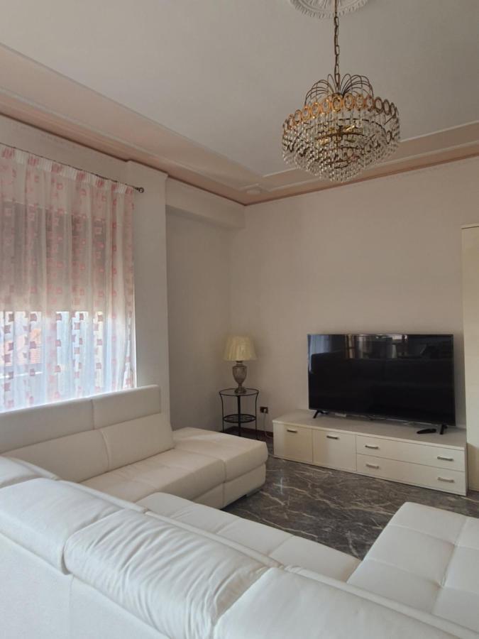 Spazioso Appartamento In Centro Citta San Benedetto del Tronto Zewnętrze zdjęcie